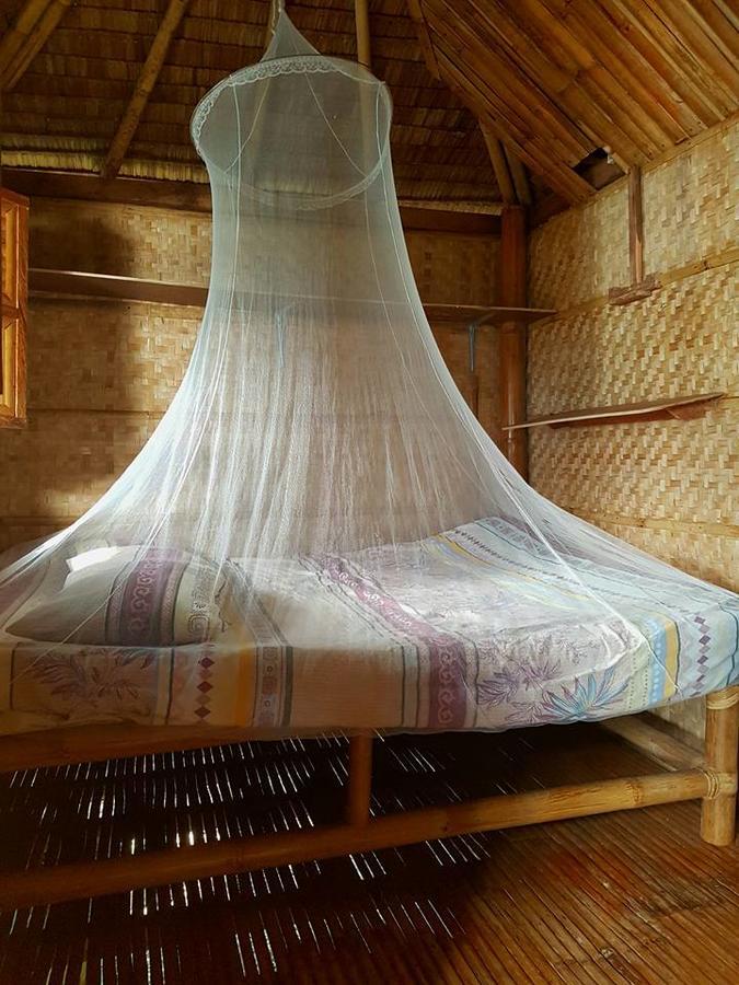 Hangout Beach Resort Caticlan Exteriör bild