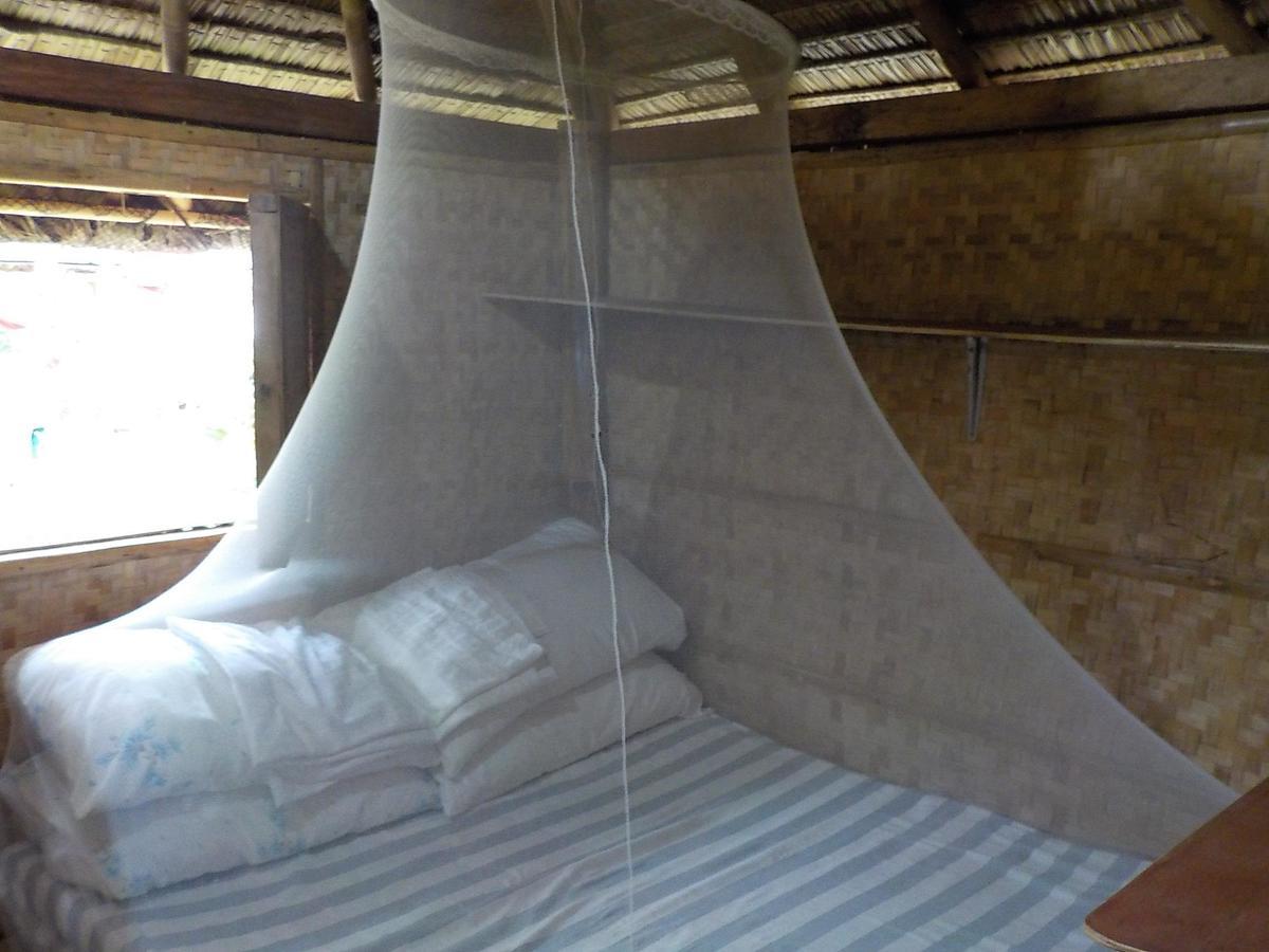 Hangout Beach Resort Caticlan Exteriör bild